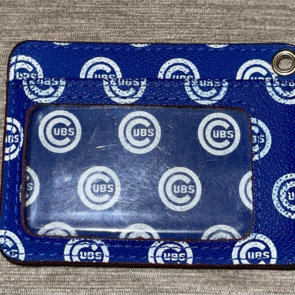 Cubs dooney and bourke backpack and wallet - Picture 6 of 10